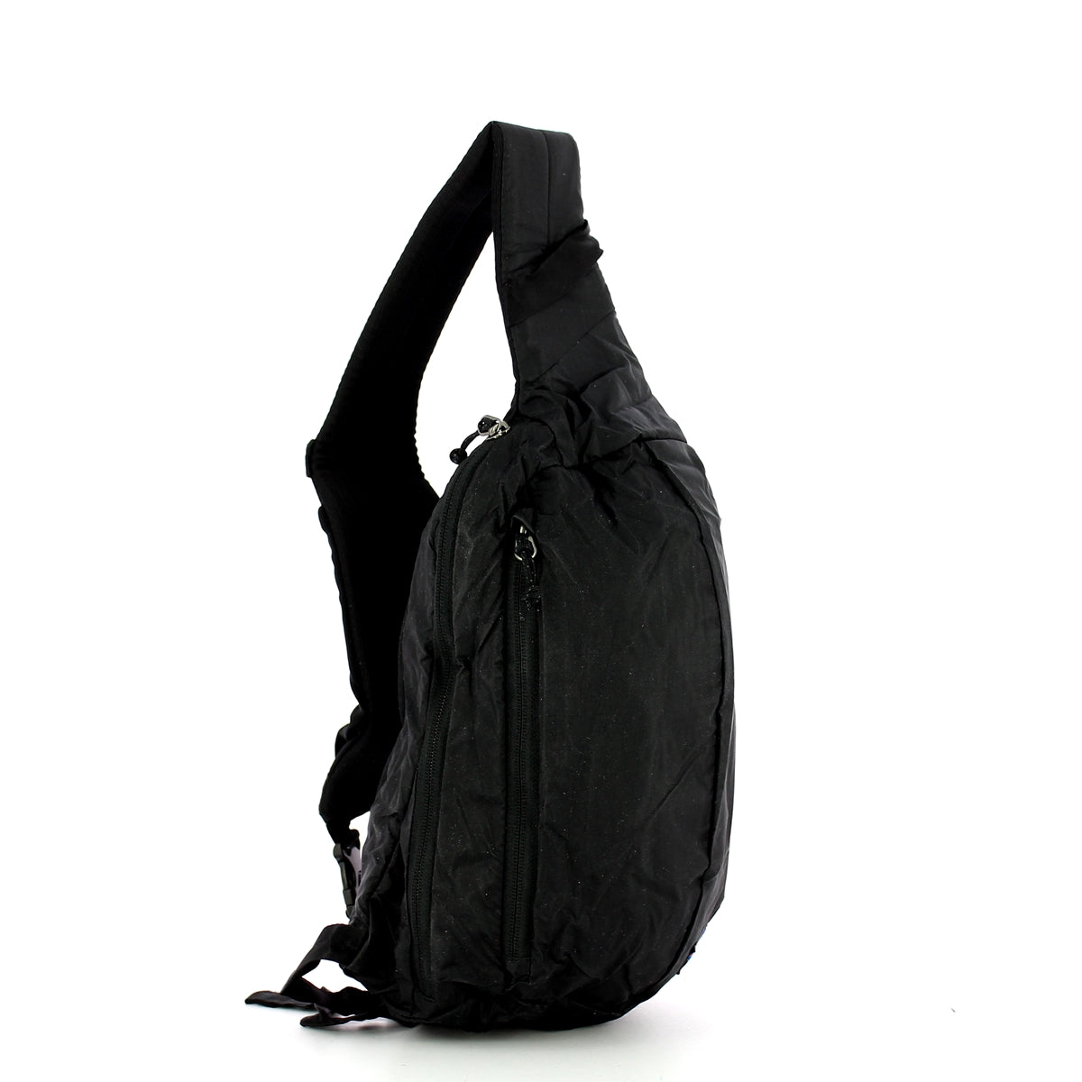 Ultralight Black Hole® Sling 8L