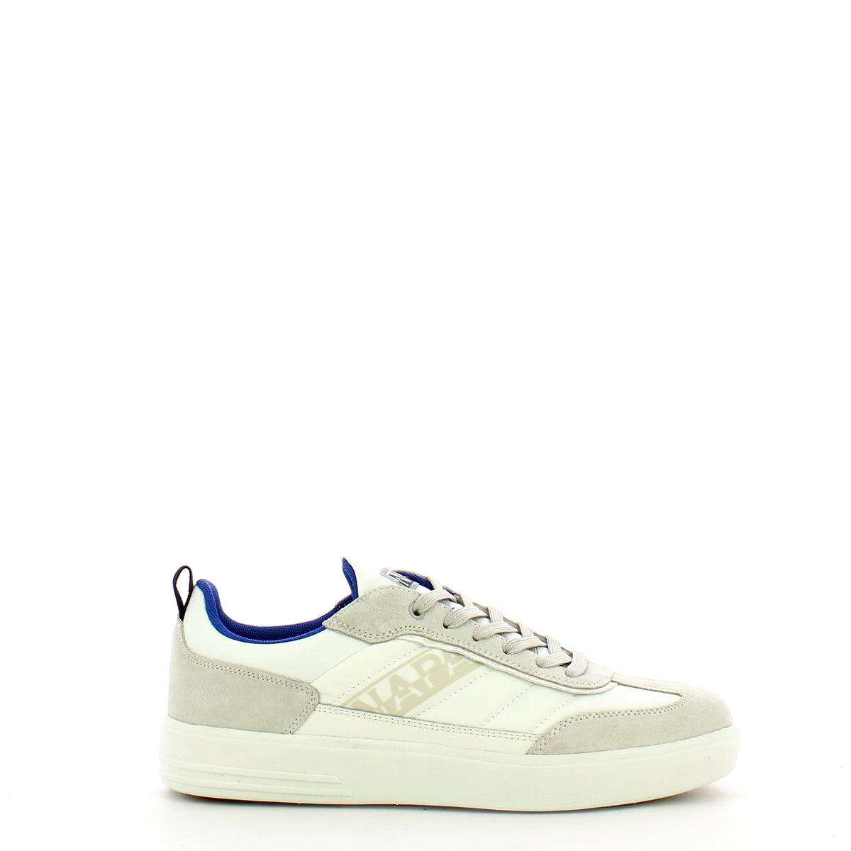 Sneakers Bark