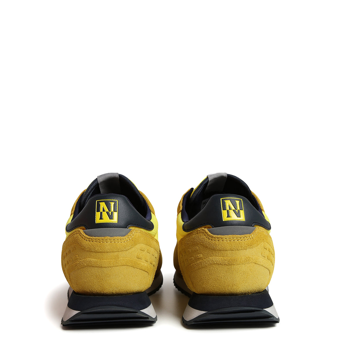 Sneakers Virtus