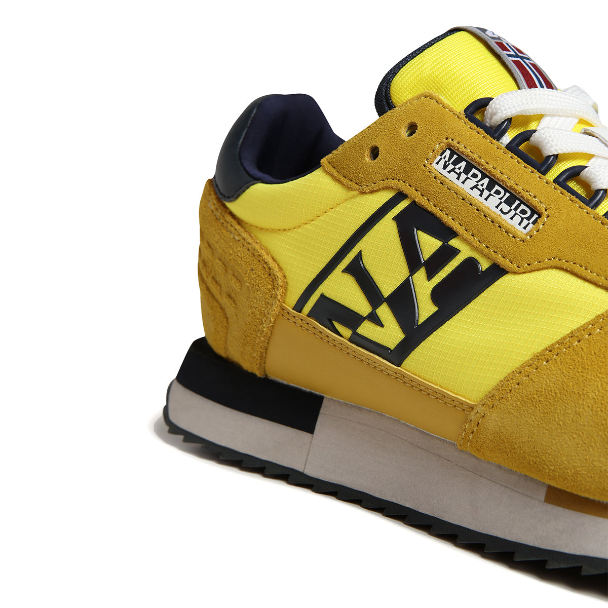 Sneakers Virtus