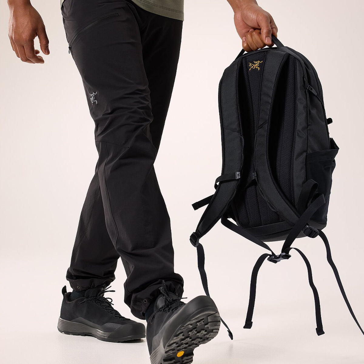 Zaino Mantis 16 Black