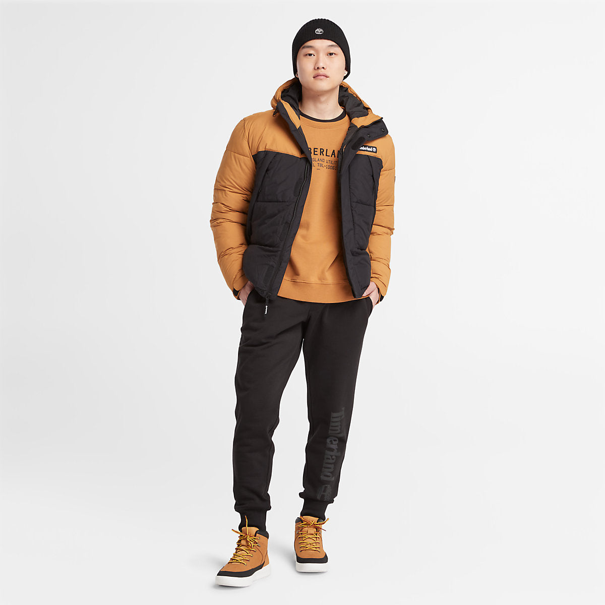 Piumino con cappuccio Outdoor Archive Wheat Boot Black