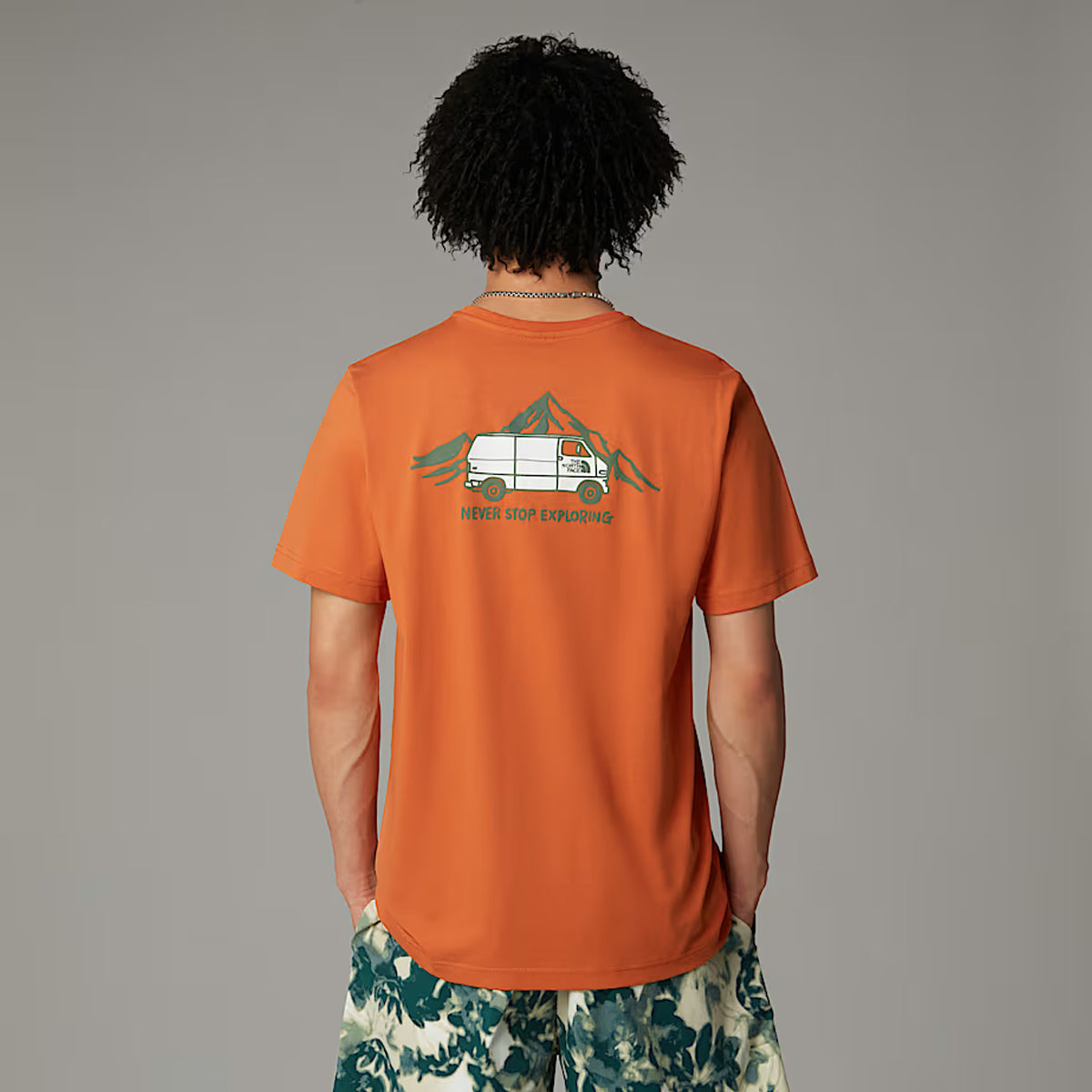 T-shirt Outdoor Graphic Iron Bronze