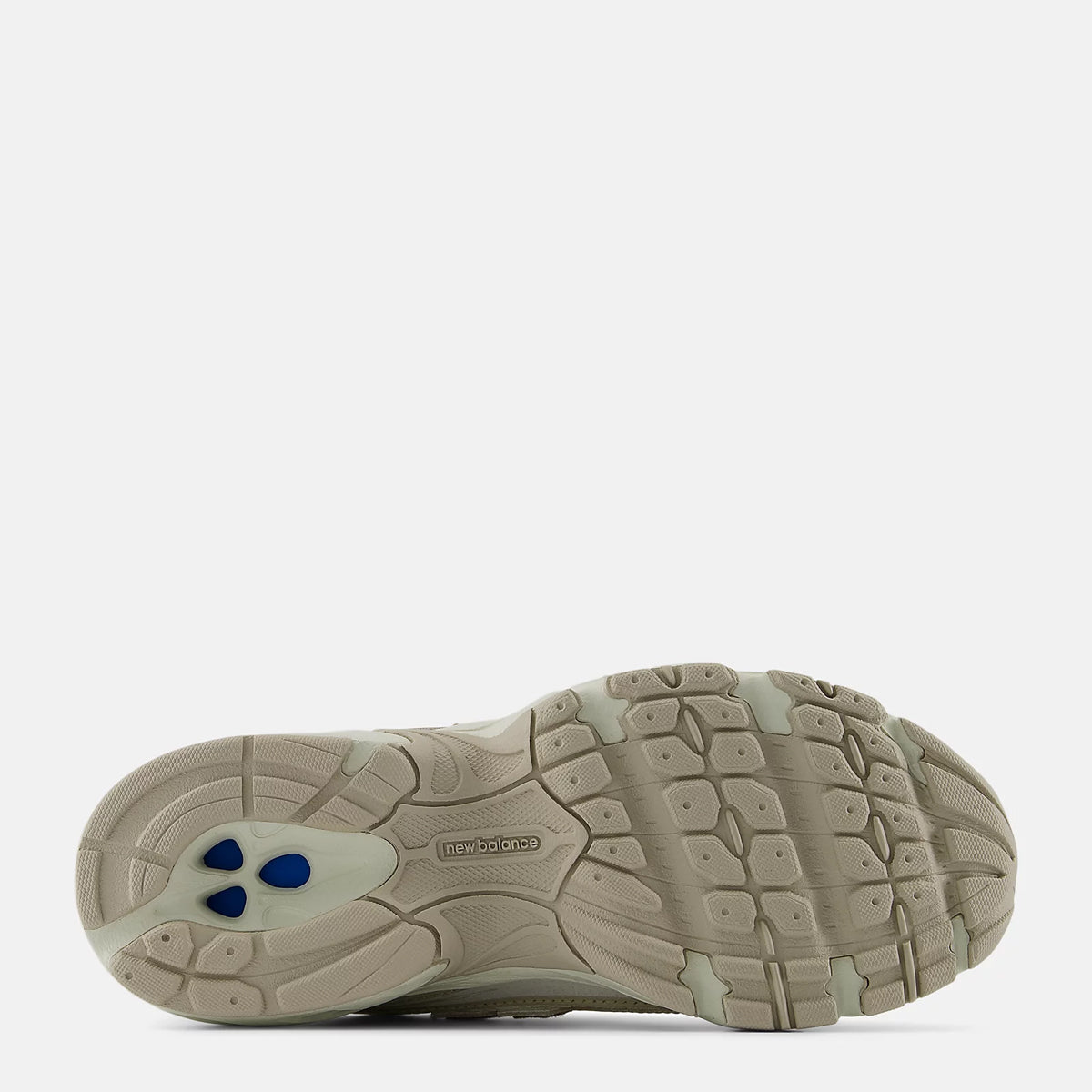 Sneakers 740 Incense