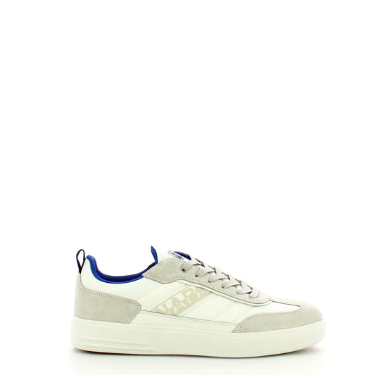 Sneakers Bark