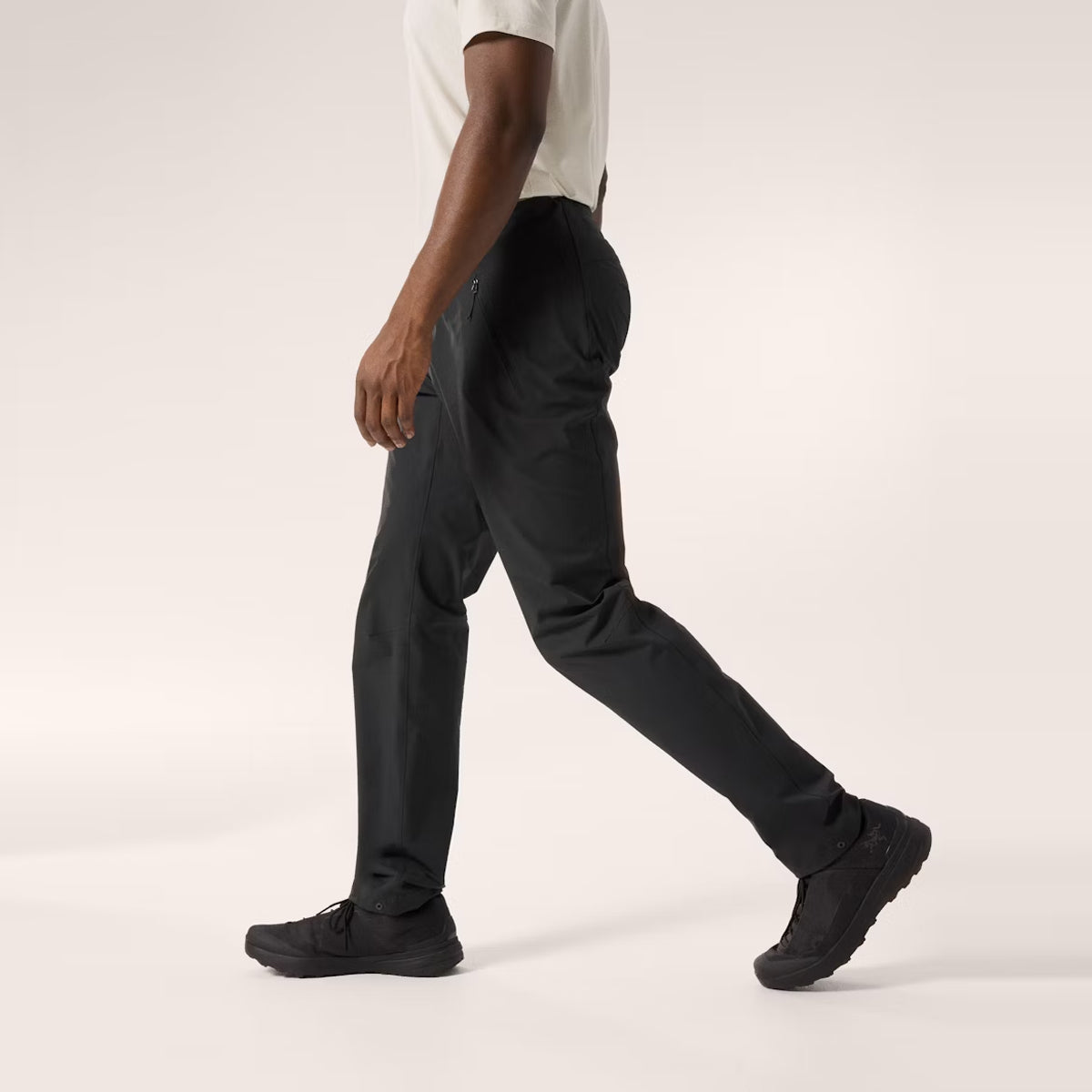 Pantaloni Gamma Black