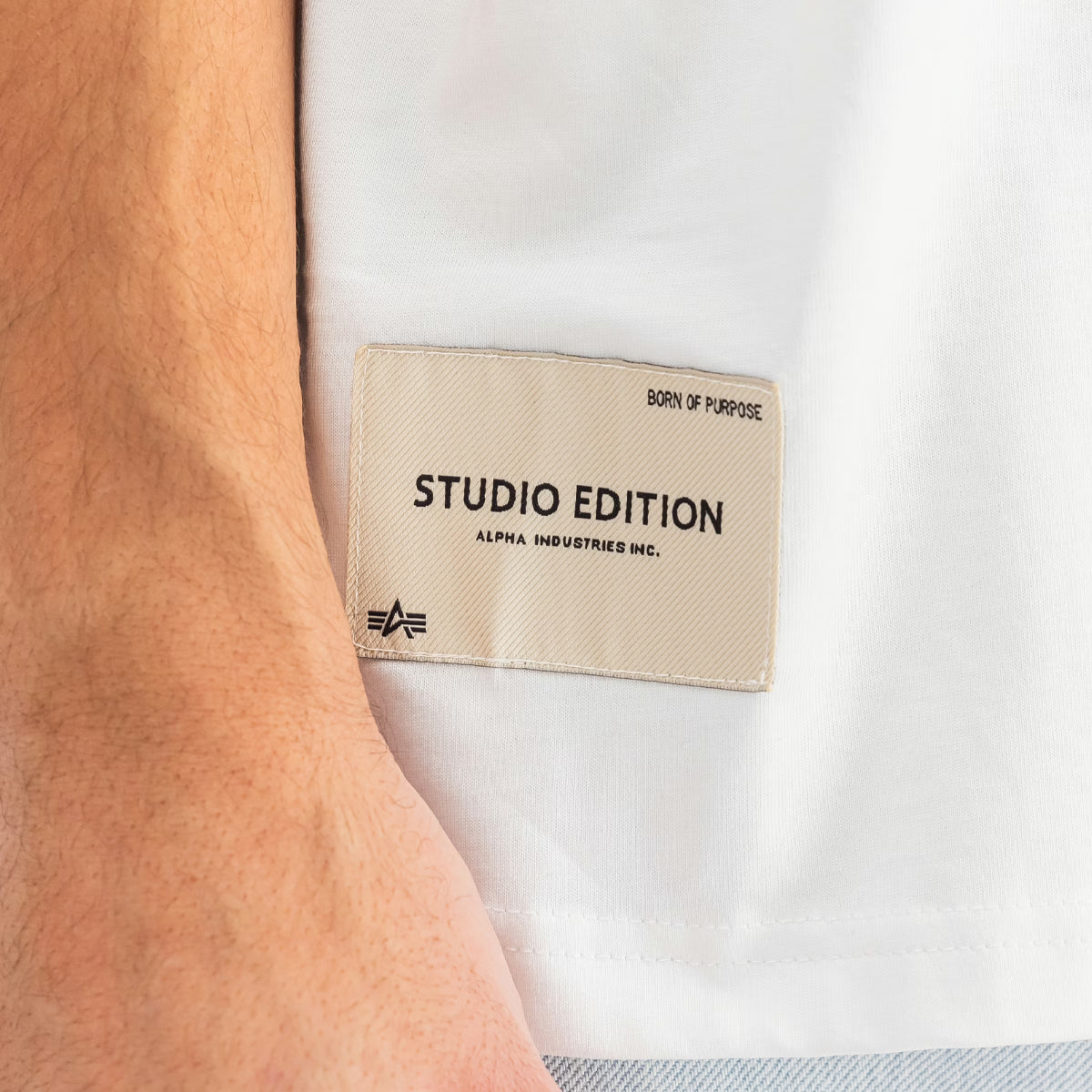 T-Shirt Studio Edition White