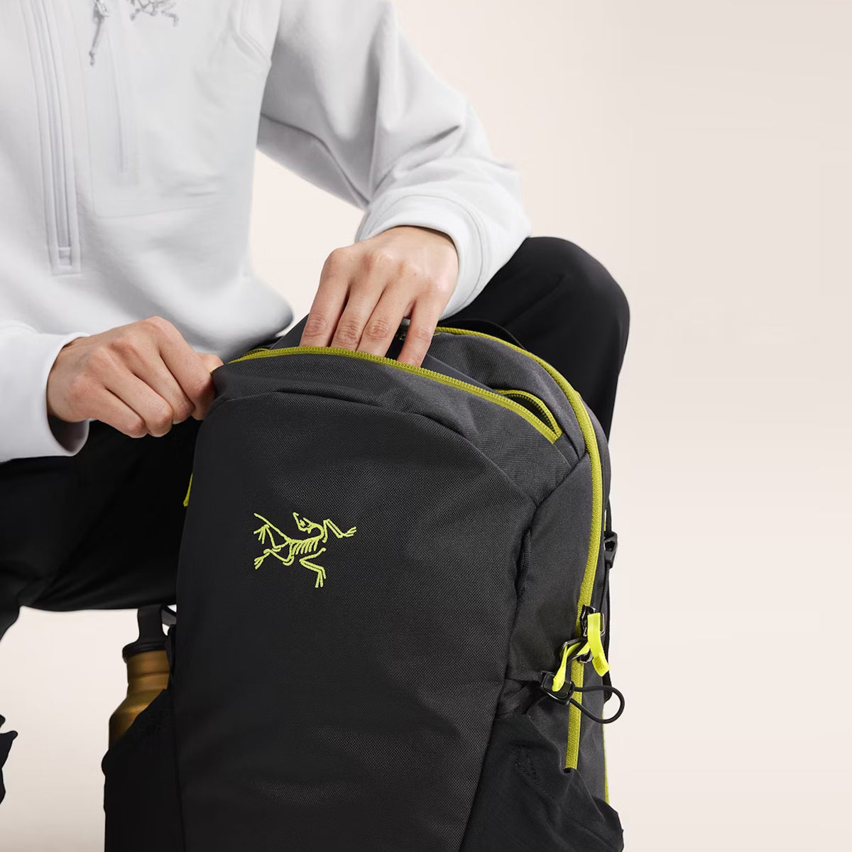 Zaino Mantis 16 Black Olive Moss